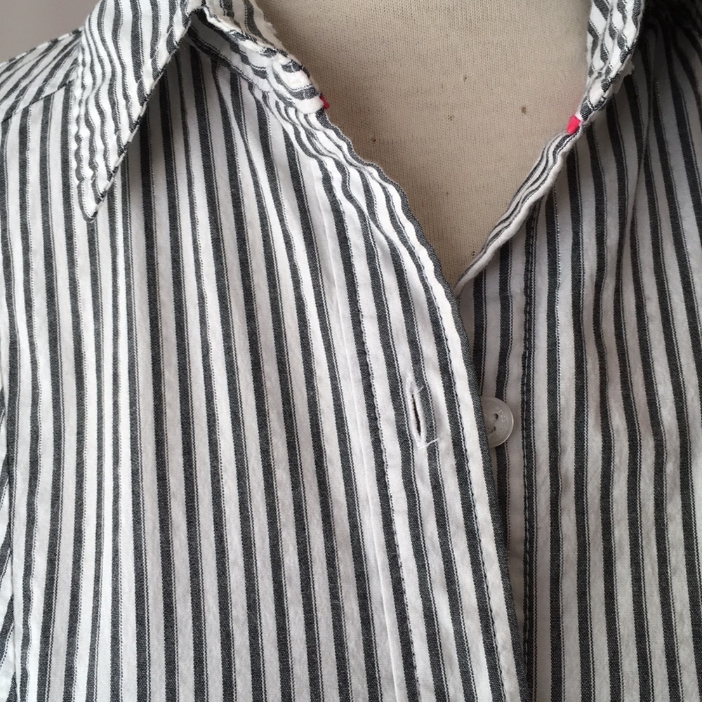 Long sleeve button down - Picture 4 of 5